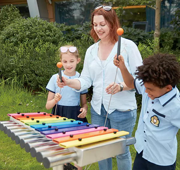 សួនកុមារកុមារក្នុងផ្ទះ